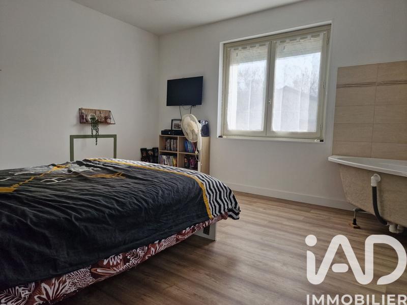 Maison - 207 m² - 8 pièces