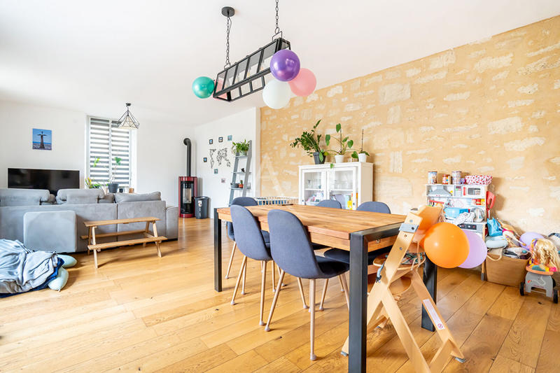 Maison - 188 m² - 7 pièces