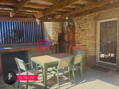 Maison - 160 m² - 5 pièces