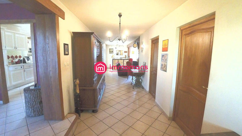 Maison - 165 m² - 11 pièces