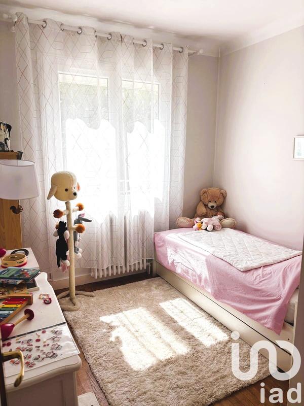 Maison - 210 m² - 6 pièces