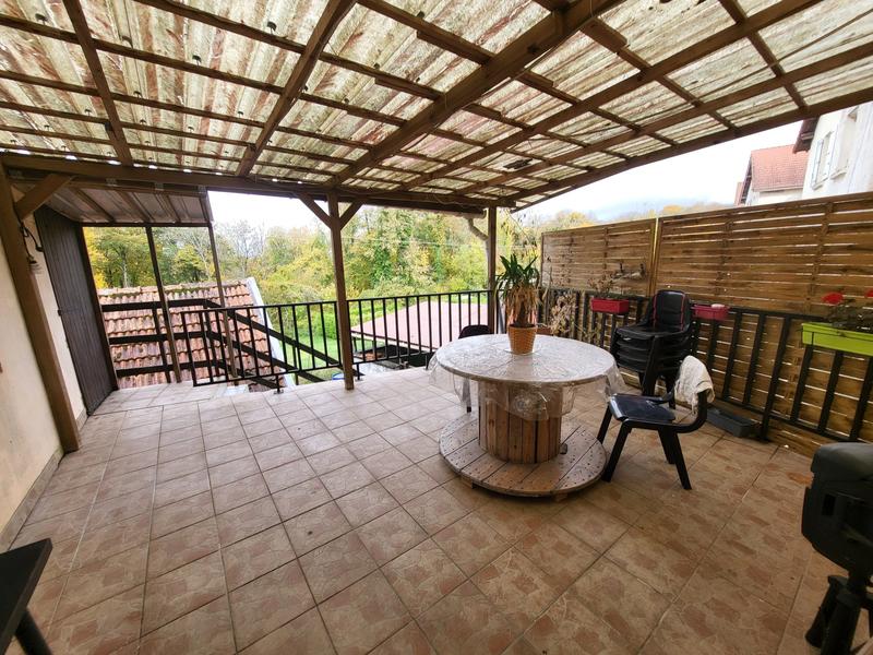 Maison - 80 m² - 5 pièces