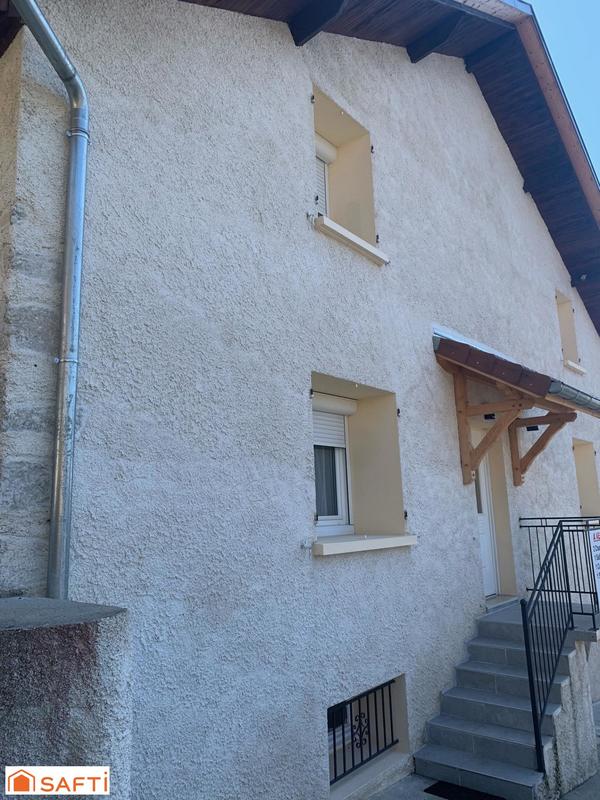 Maison - 85 m² - 4 pièces