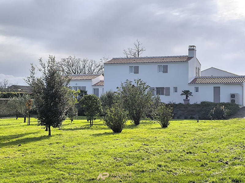 Maison d'architecte - 184 m² - 7 pièces