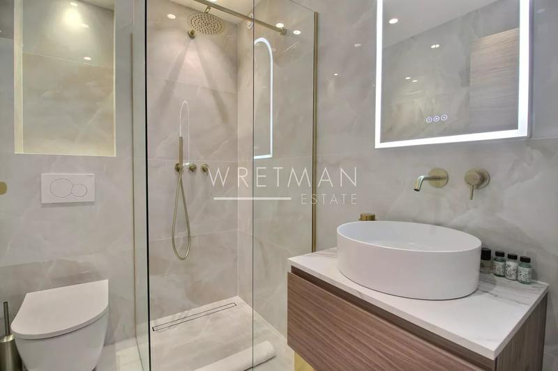 Appartement - 101 m² - 4 pièces