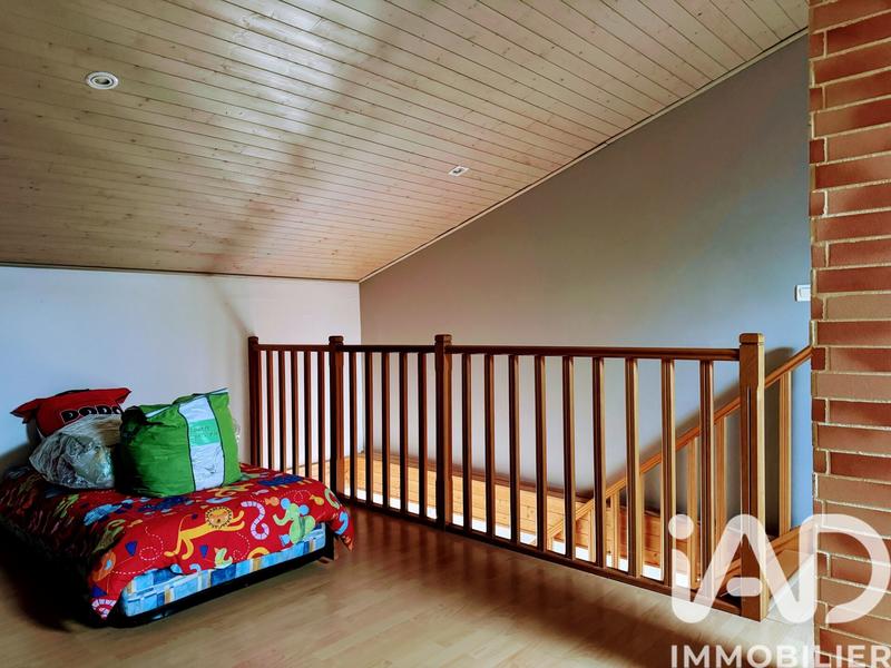 Maison - 202 m² - 6 pièces