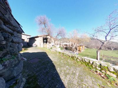 Maison - 175 m² - 4 pièces