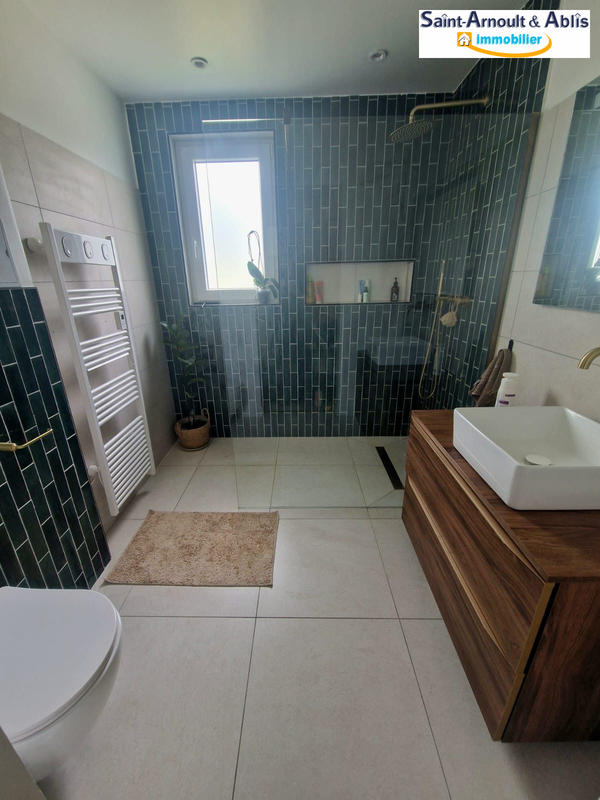 Maison - 115 m² - 7 pièces