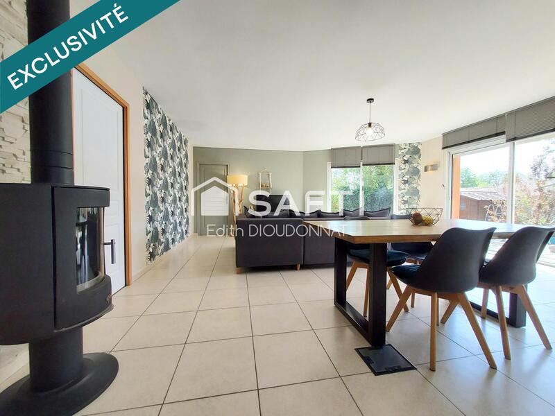 Maison - 106 m² - 5 pièces