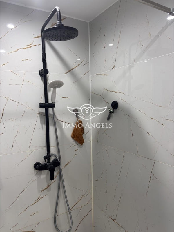 Maison ancienne - 250 m² - 7 pièces