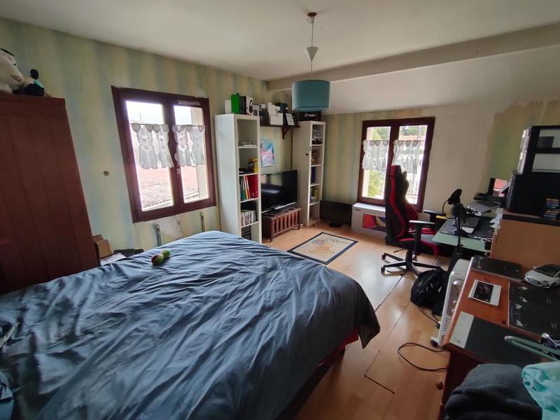 Maison - 390 m² - 11 pièces