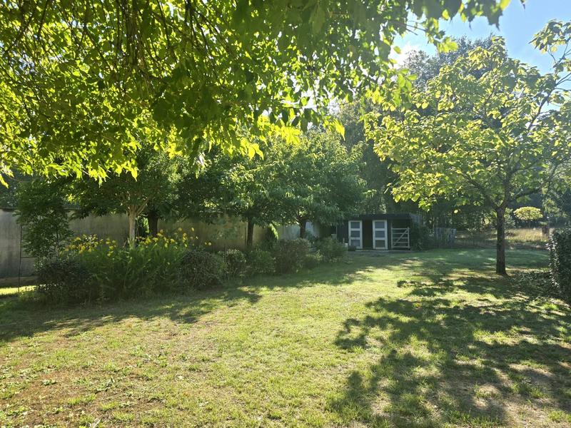 Maison contemporaine - 305 m² - 9 pièces