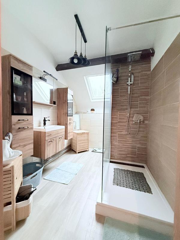 Maison - 84 m² - 4 pièces