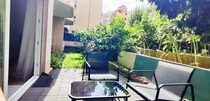 Appartement - 10 m² - 4 pièces