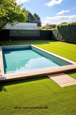 Maison - 80 m² - 4 pièces