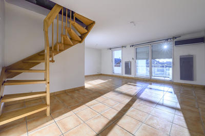 Duplex - 98 m² - 4 pièces