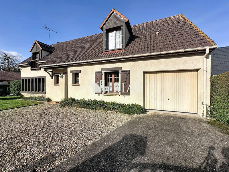 Maison - 141 m² - 6 pièces