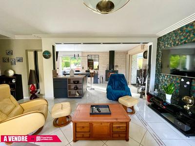 Maison - 150 m² - 6 pièces