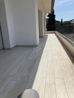 Appartement ancien - 110 m² - 4 pièces