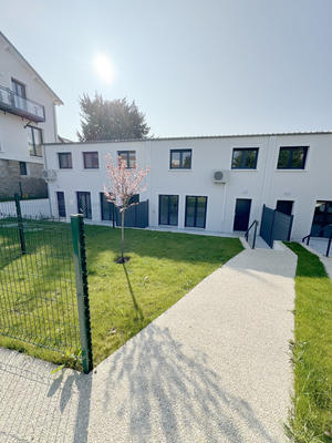 Maison - 80 m² - 3 pièces