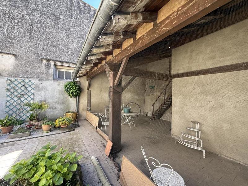 Maison de ville - 225 m² - 8 pièces