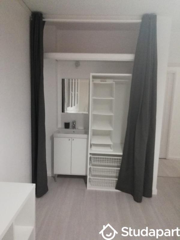 Chambre - 14 m² - 1 pièce