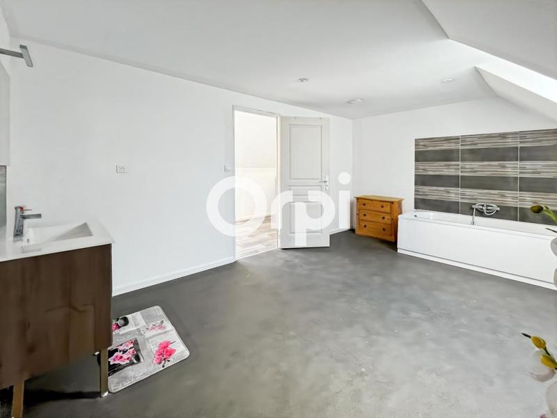 Maison - 169 m² - 5 pièces