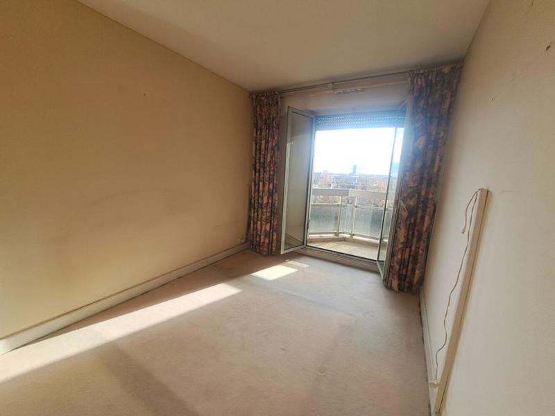 Appartement - 94 m² - 4 pièces