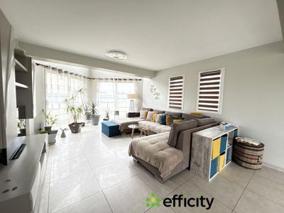 Pavillon - 135 m² - 6 pièces