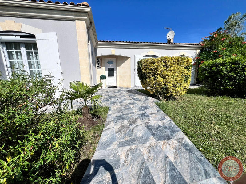 Maison - 177 m² - 6 pièces