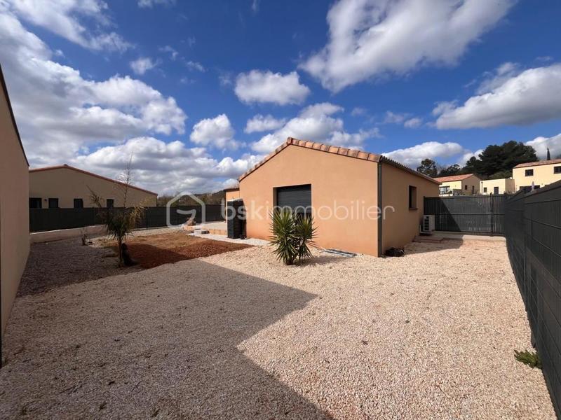 Maison - 97 m² - 4 pièces