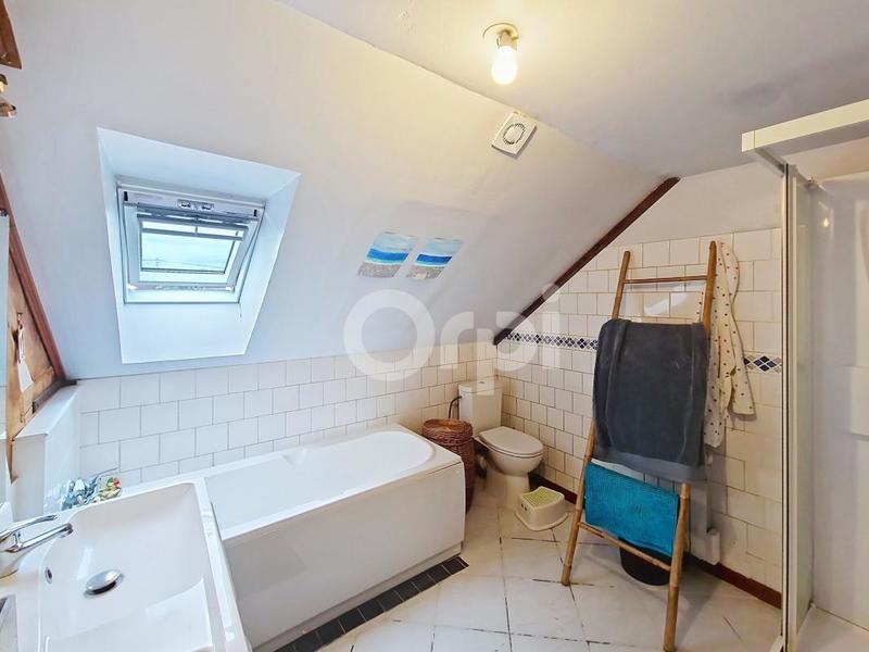 Maison - 137 m² - 5 pièces