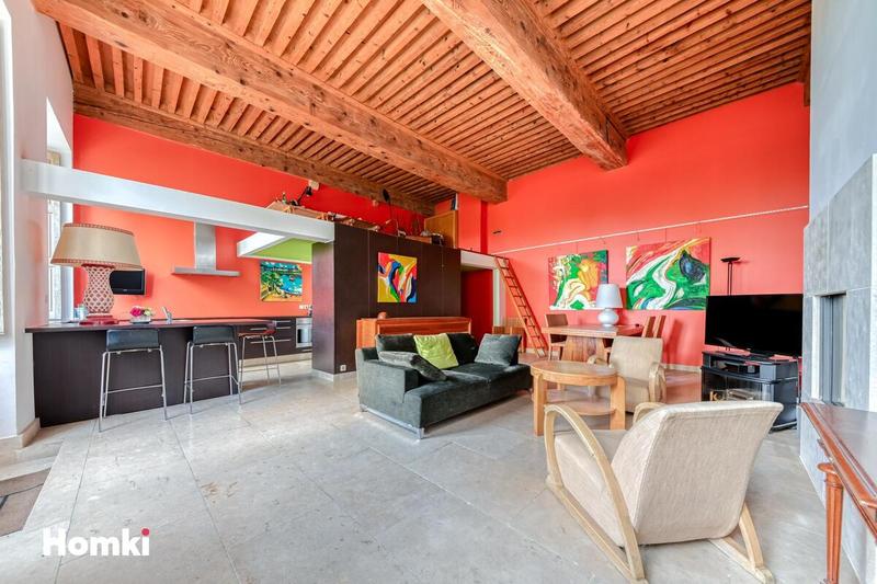 Appartement - 89 m² - 3 pièces