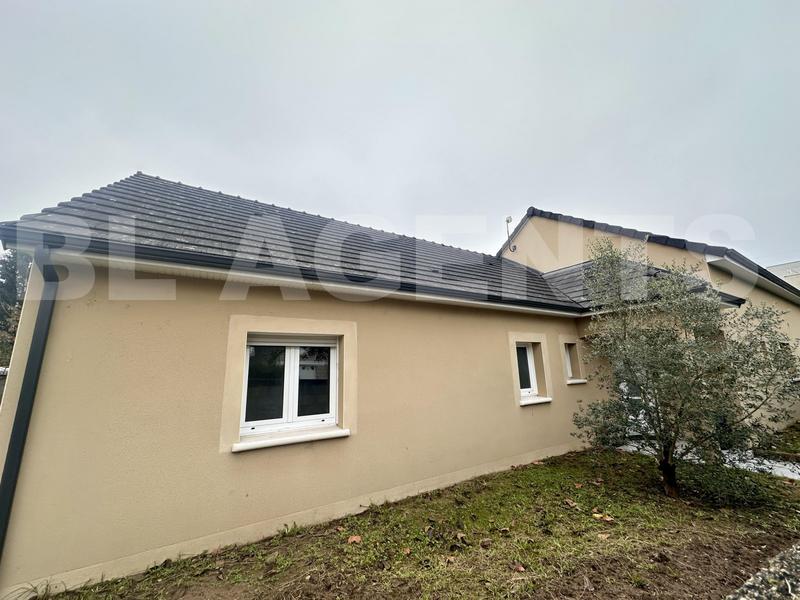 Maison - 173 m² - 8 pièces