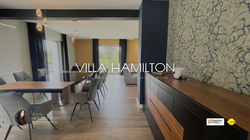 Maison - 285 m² - 8 pièces