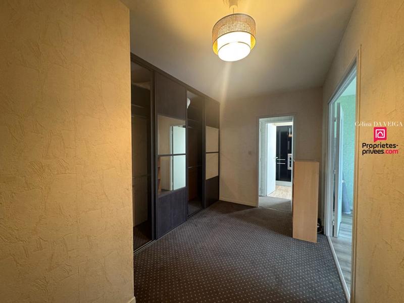 Appartement - 79 m² - 4 pièces