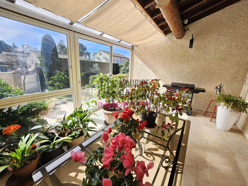 Villa - 179 m² - 6 pièces