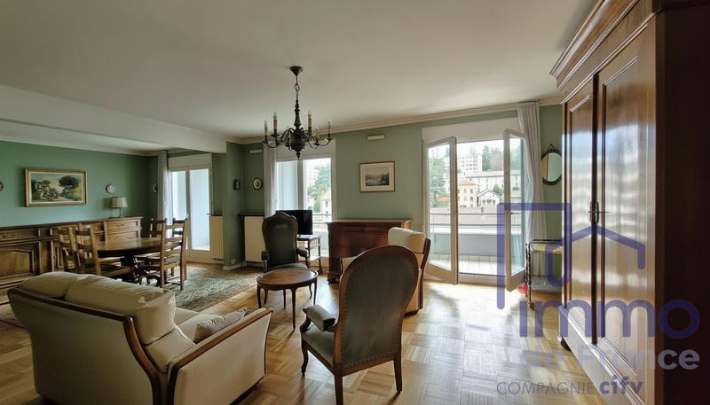 Appartement - 106 m² - 5 pièces