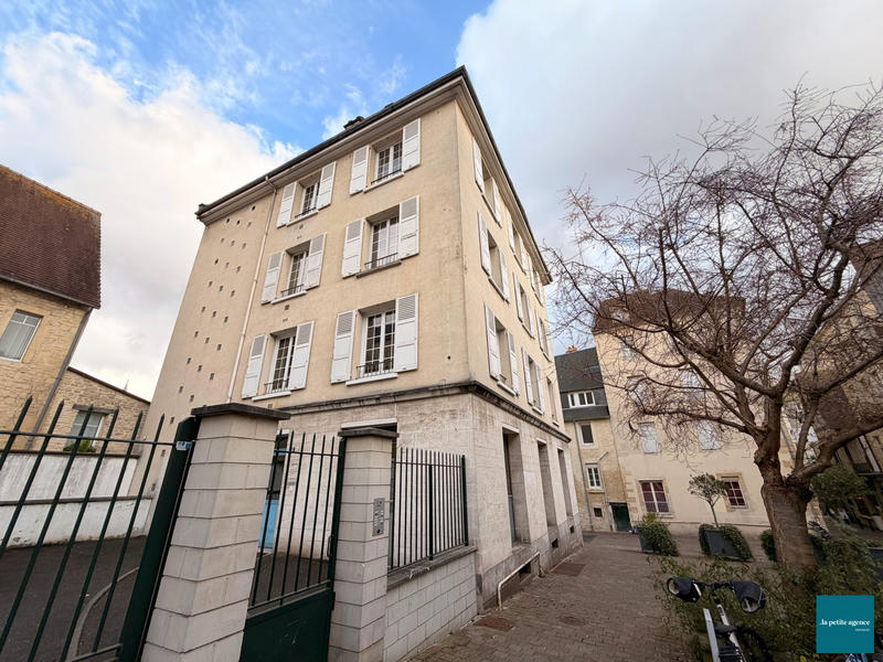 Appartement - 67 m² - 3 pièces