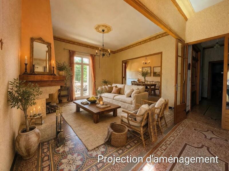 Maison - 260 m² - 9 pièces