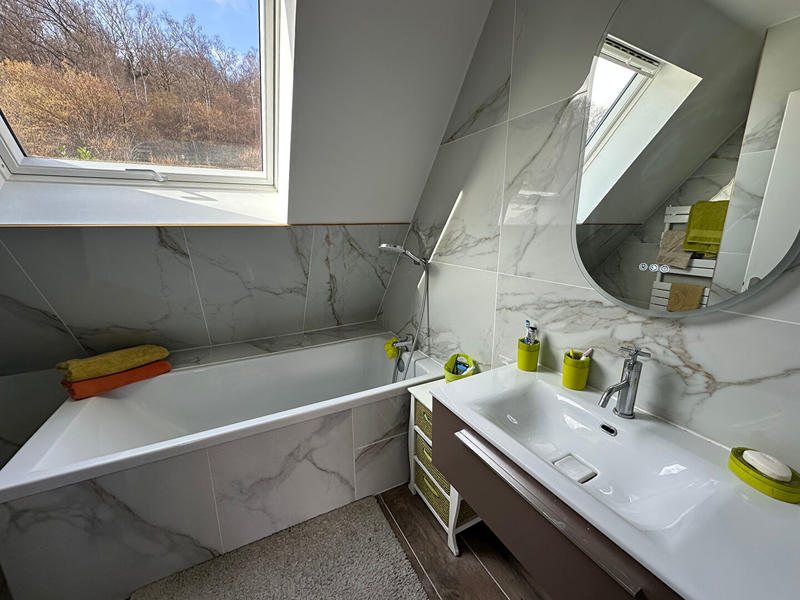 Maison - 380 m² - 7 pièces