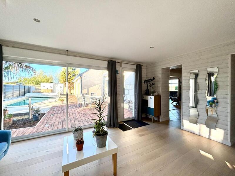 Maison - 175 m² - 7 pièces