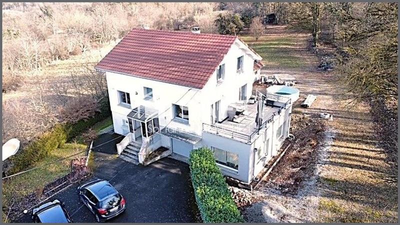 Maison - 153 m² - 5 pièces