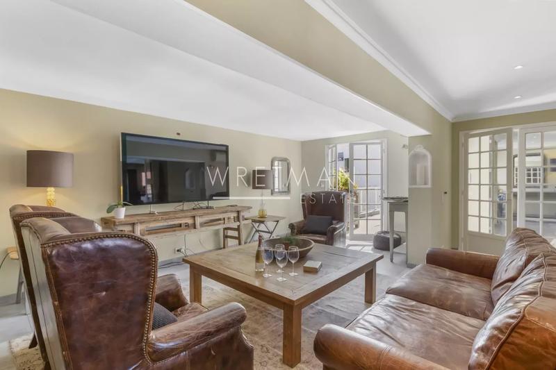 Appartement - 126 m² - 4 pièces