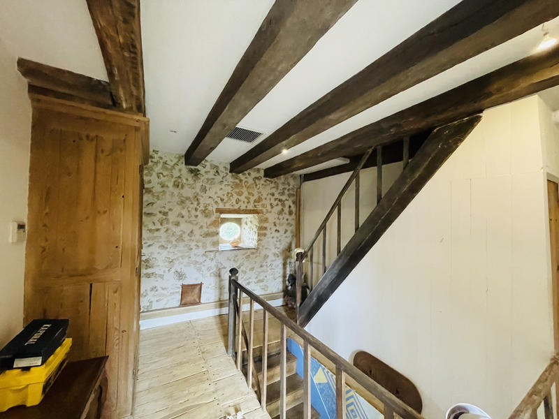 Maison - 231 m² - 8 pièces