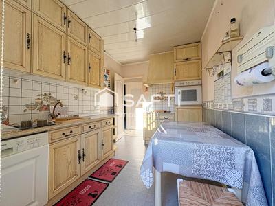 Maison - 89 m² - 5 pièces