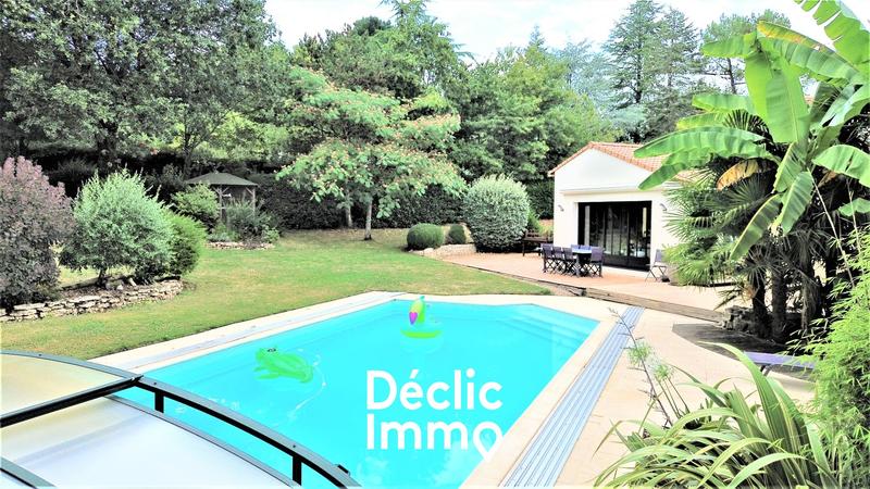 Maison - 169 m² - 7 pièces