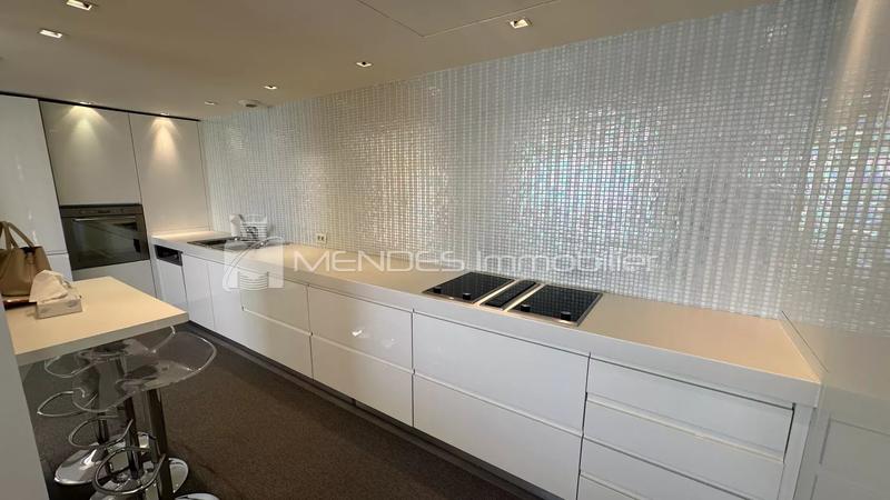 Appartement - 84 m² - 3 pièces