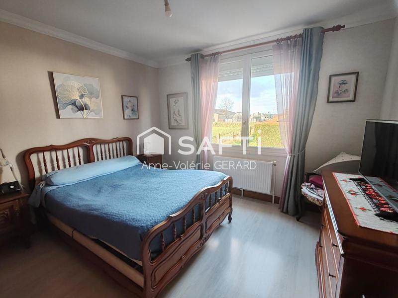 Maison - 90 m² - 5 pièces