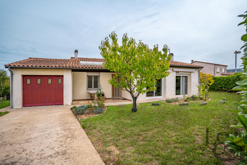 Maison - 86 m² - 4 pièces